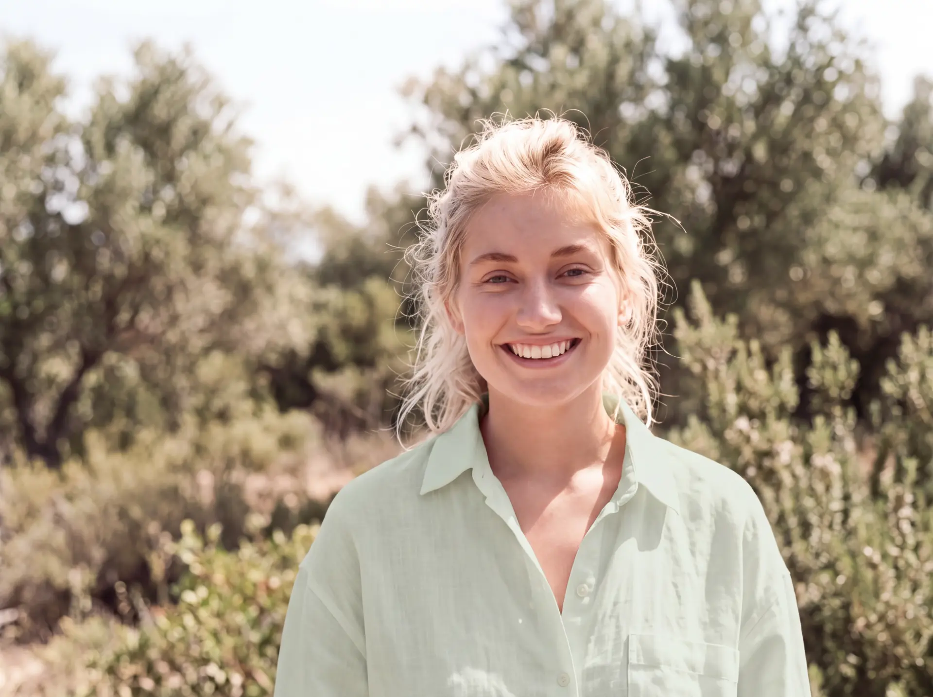 Sonrisa natural — Clínica Dental Vega Roucher